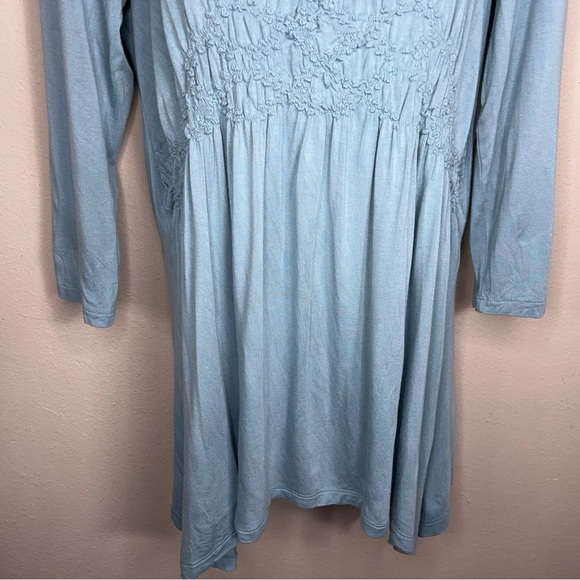 Large Kenar Blue Top 3/4 Sleeve Embroidered Accent Stretch Boho Bohemian - Picture 7 of 13